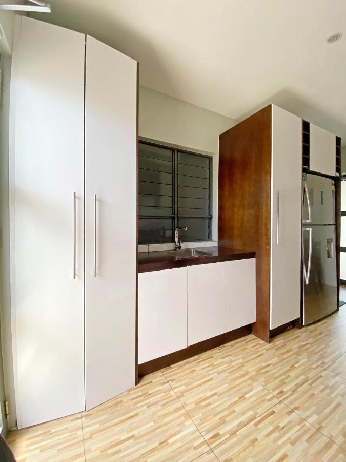 Greystone Apartments 나디 외부 사진