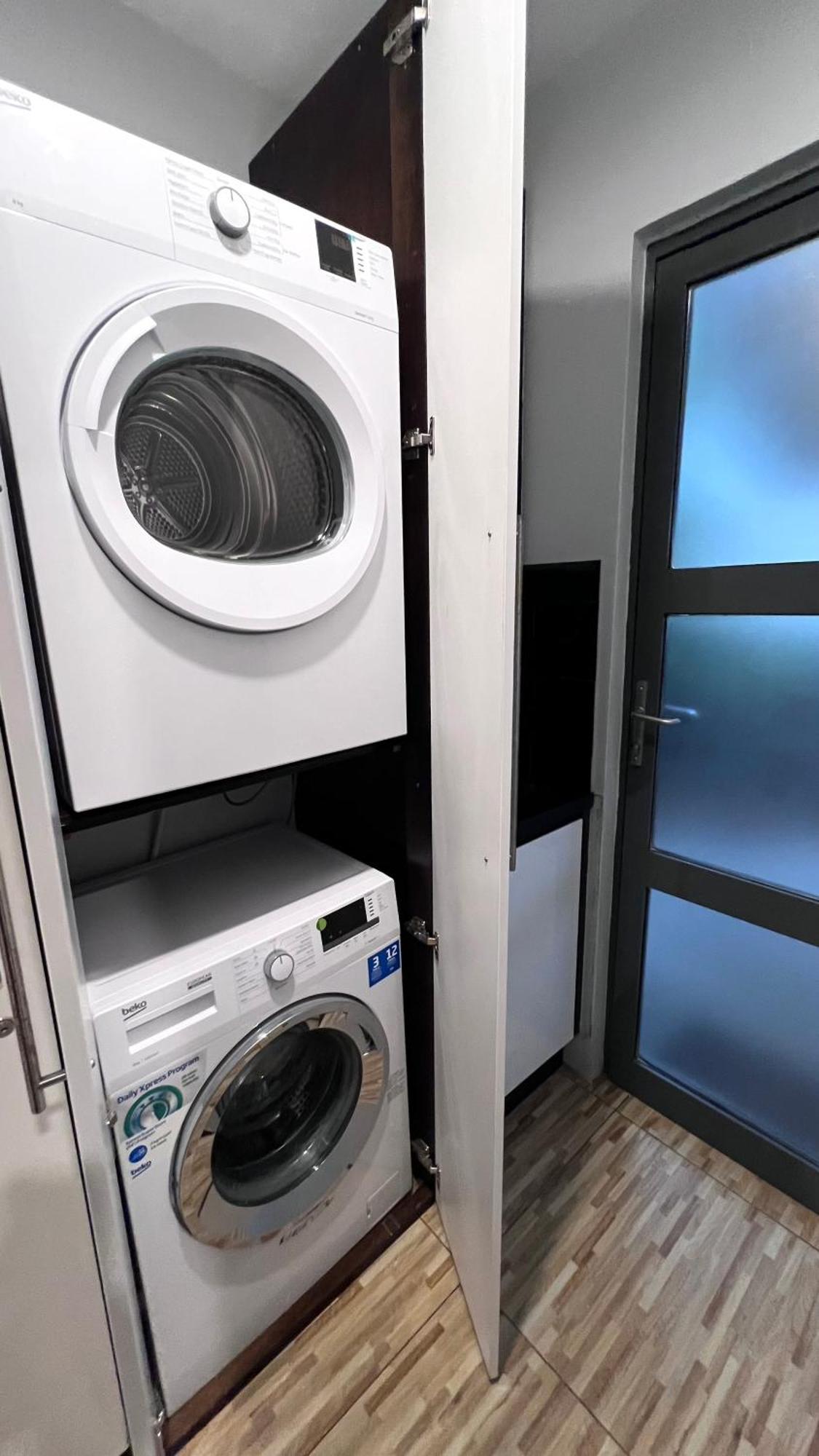 Greystone Apartments 나디 외부 사진
