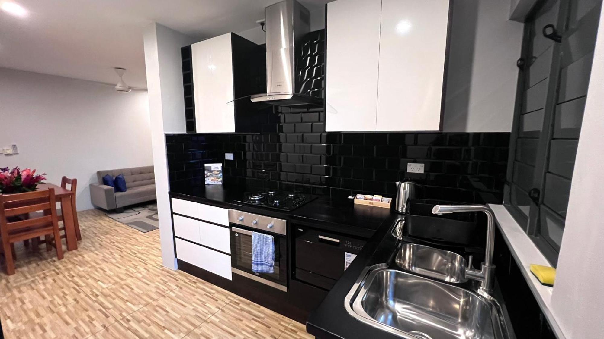 Greystone Apartments 나디 외부 사진