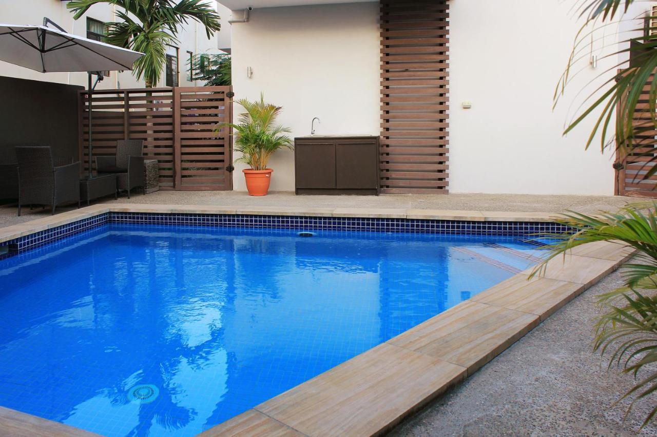 Greystone Apartments 나디 외부 사진